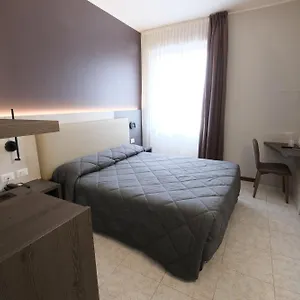 Mistral 3* Milão