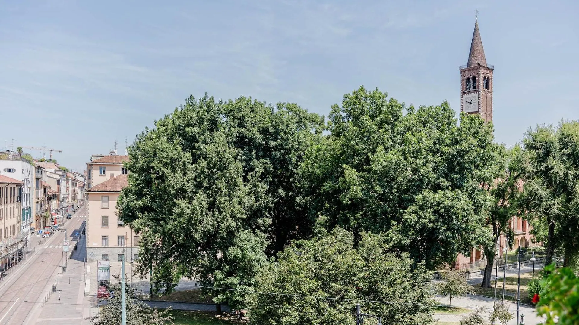 ***  Hotel Milano Navigli İtalya